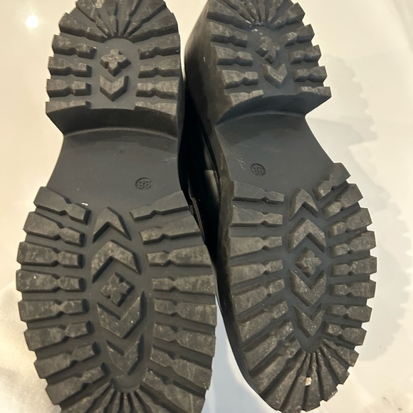 Steve Madden Loafers - Picture 2 of 3